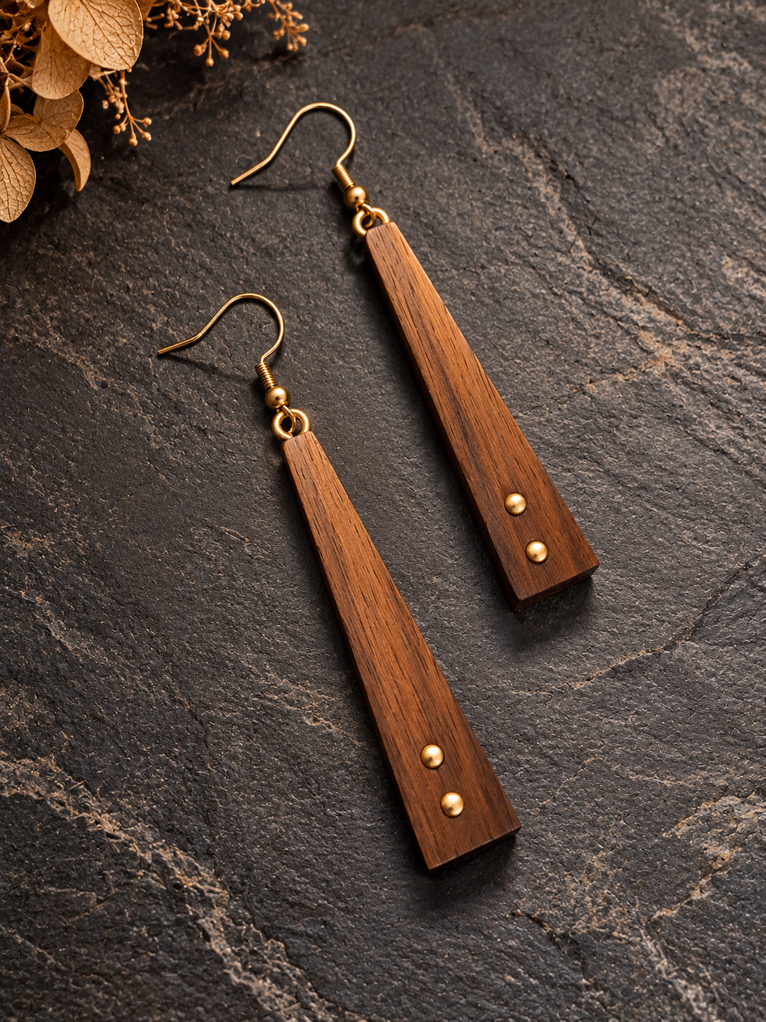 Noyer earrings – Handcrafted walnut and sterling silver