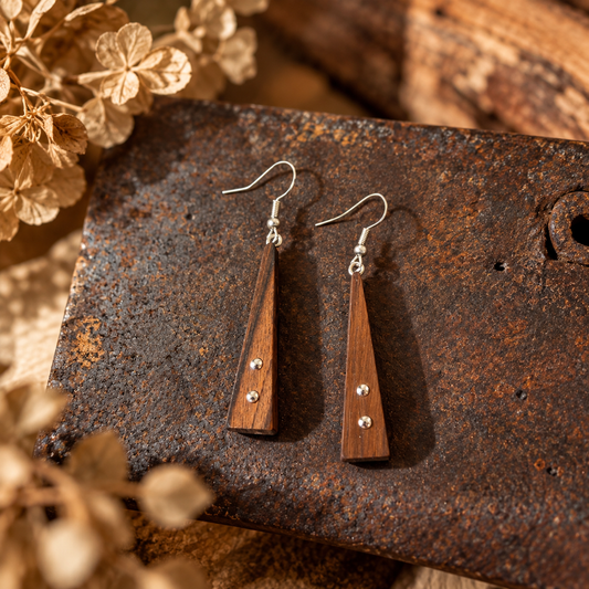 Boucles d'oreilles Noyer – Noyer et argent sterling fabriquées à la main