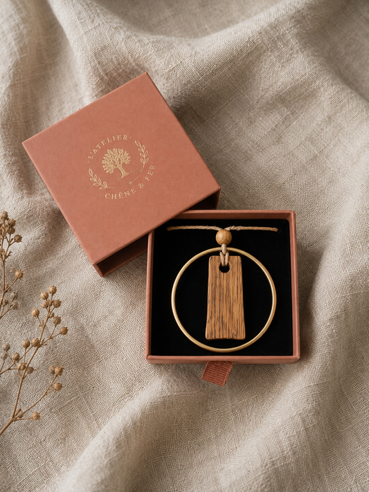 Essence necklace